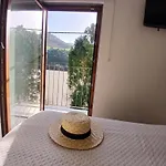 Tua Castanheiro