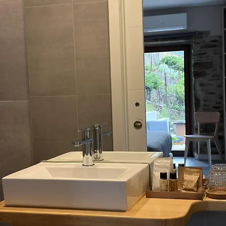 Tua Bed & Breakfast 3*